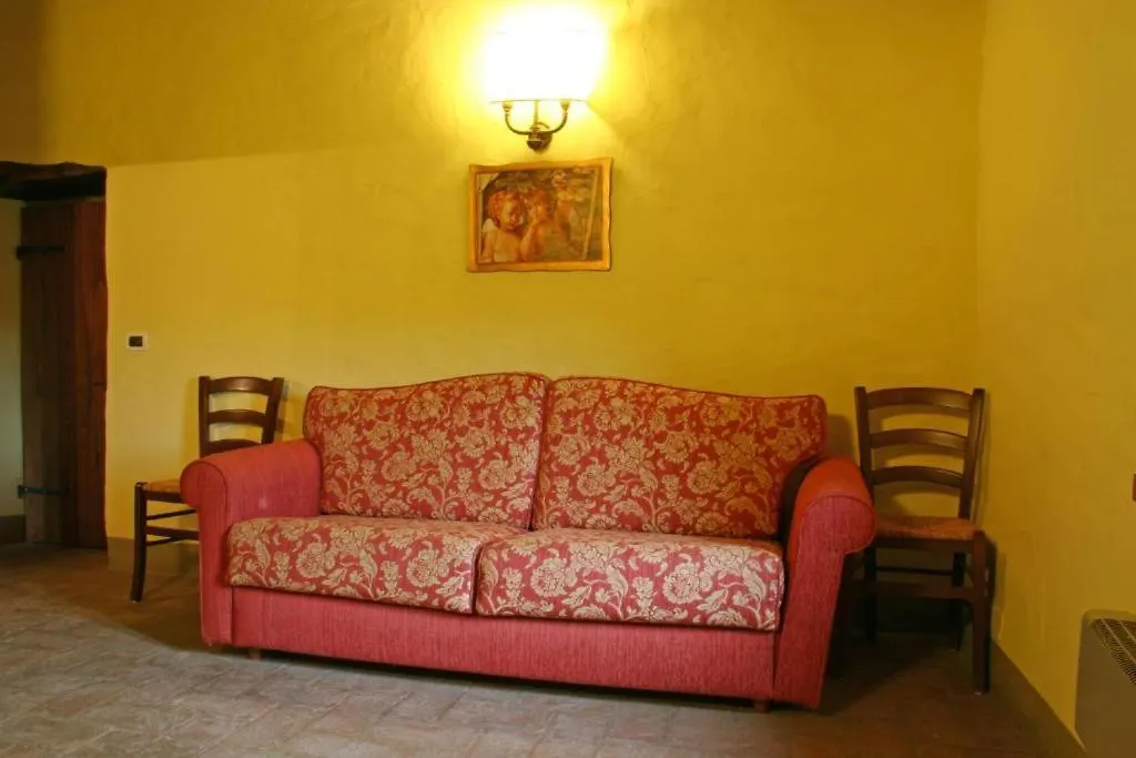 Farm stay Podere Pian De' Cortini Villa Serravalle  Italy