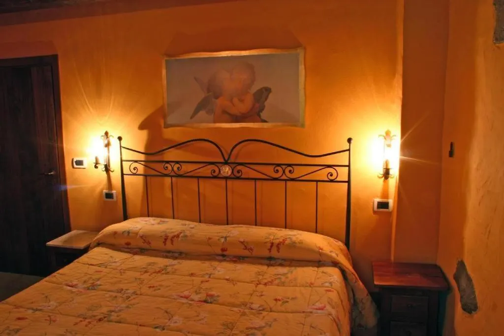 Podere Pian De' Cortini Villa Serravalle  Farm stay Serravalle (Bibbiena)